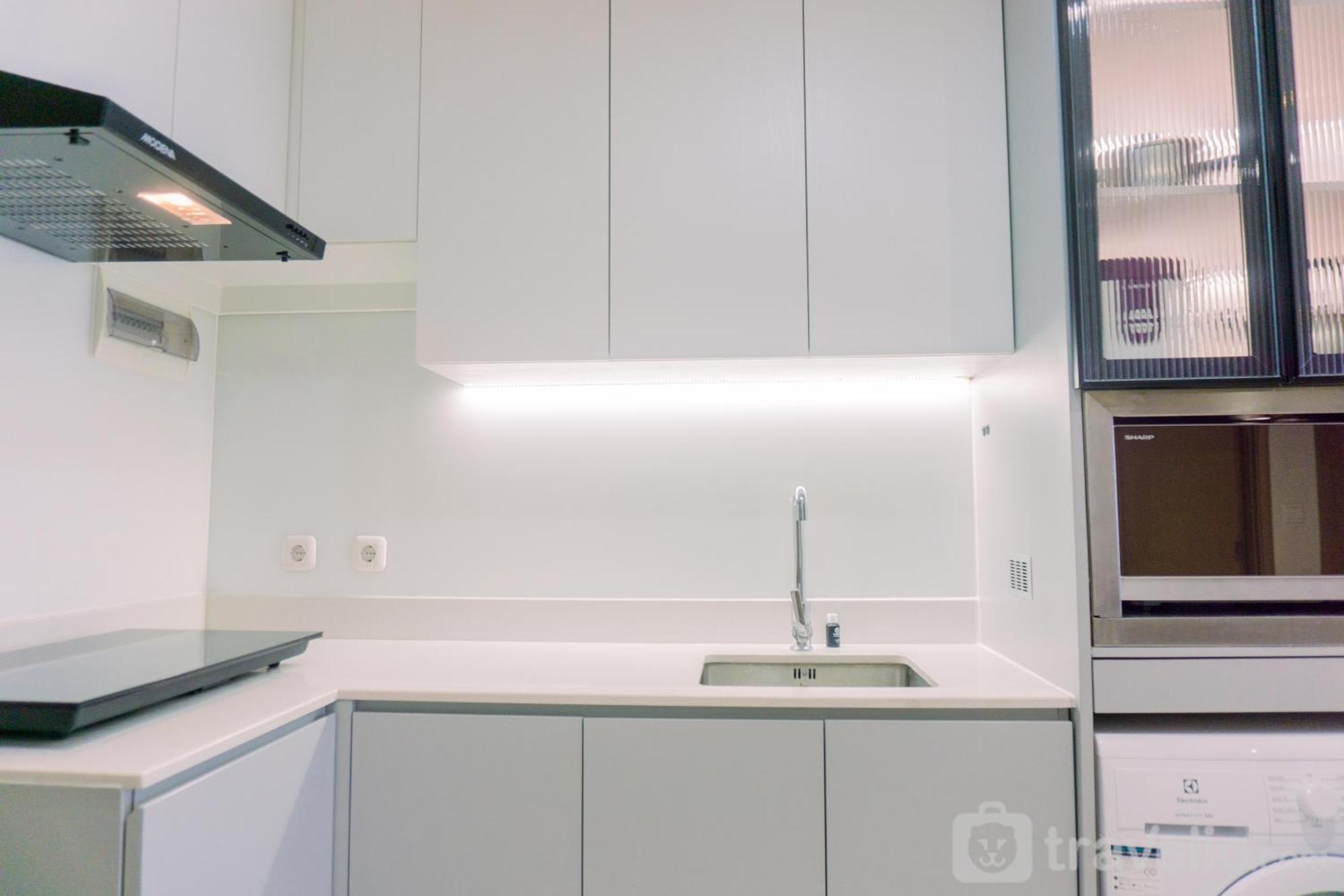 Comfort And 2br At Gold Coast By Travelio Pangsapuri
